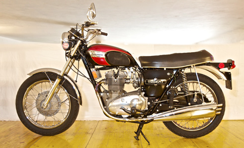 Triumph Trident 750 cc from 1973