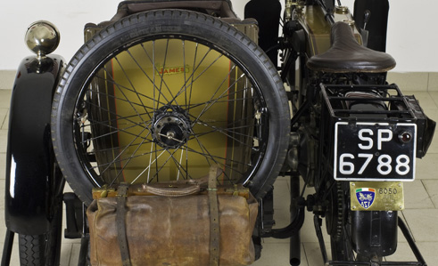James 7 HP Side 750cc del 1922